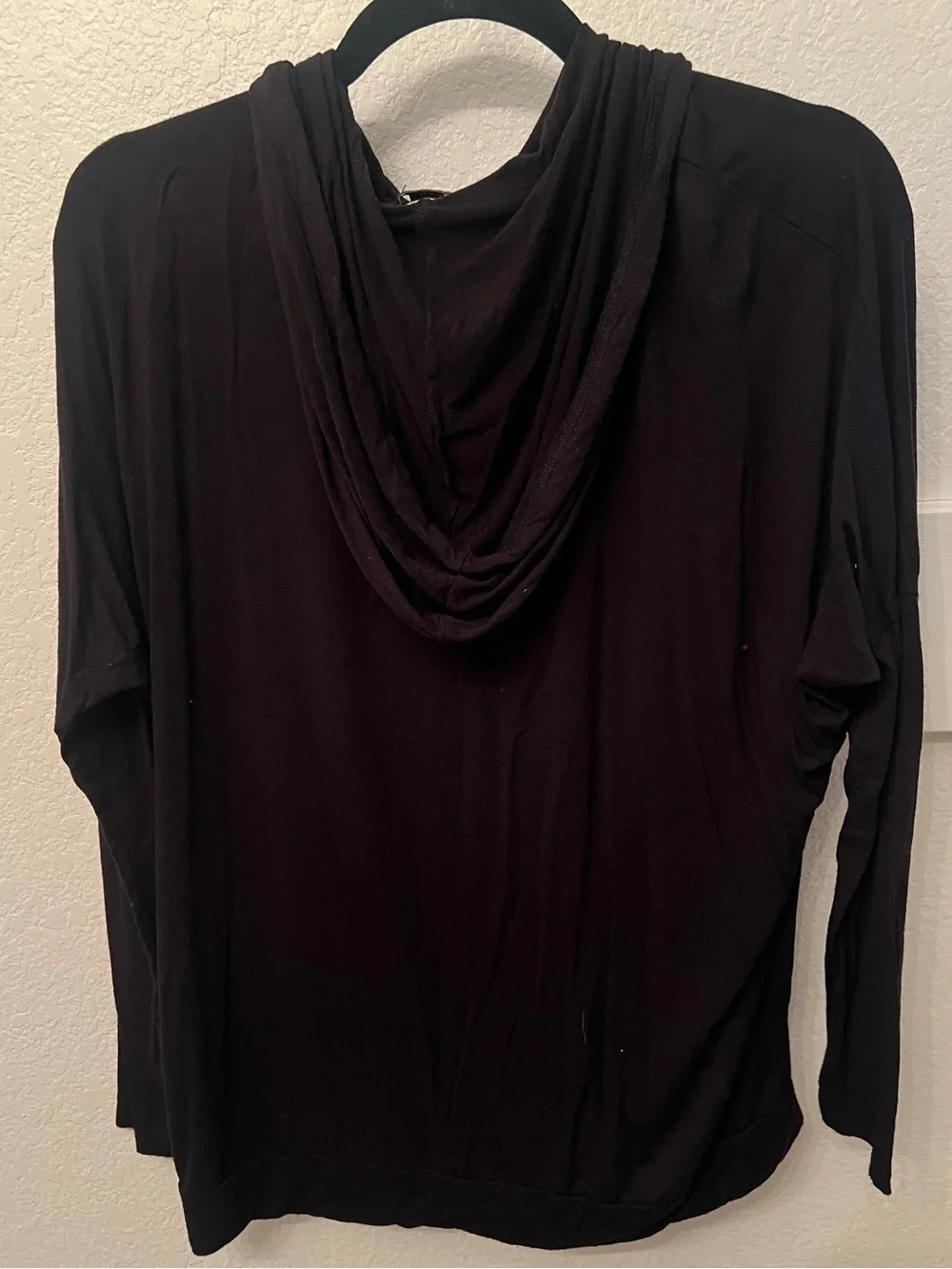 ✨ 5/$25 ✨ Forever 21 Black Hoodie